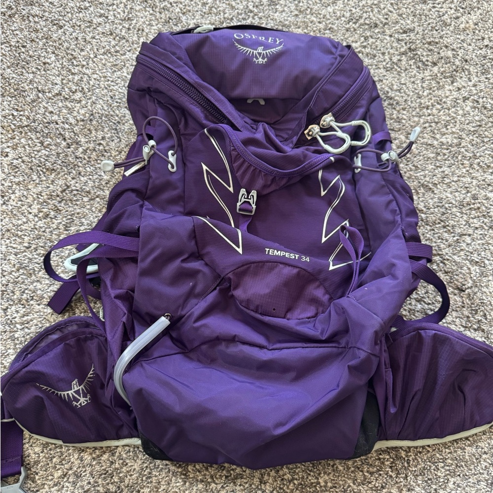 Women's Osprey Tempest 34L Ultra Light Backpacking Hiking Bag OS